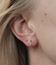 Indlæs billede til gallerivisning Plain Twist Hoop