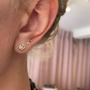 Curly Diamond Ear stud
