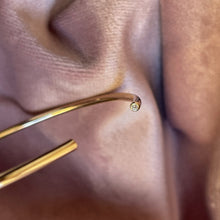 Indlæs billede til gallerivisning Hidden Diamond Bangle