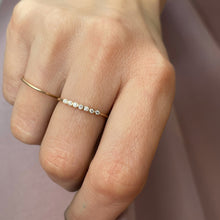 Indlæs billede til gallerivisning Not So Tiny Art Deco White Diamond Ring