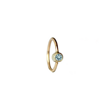 Indlæs billede til gallerivisning Gemstone Hoop - Topaz
