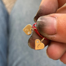 Indlæs billede til gallerivisning Hjertevedhæng med bogstav og diamant 9 karat guld