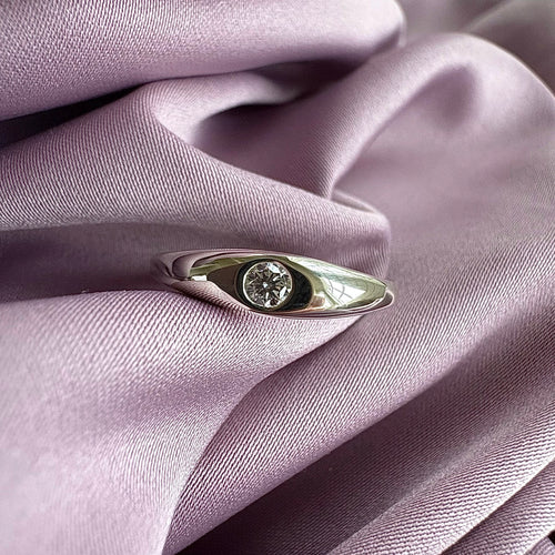 01 -Chunky Diamond Ring