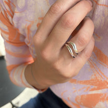 Indlæs billede til gallerivisning 01 - Wavy Ring