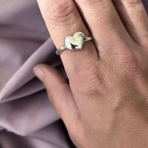 UNIKA Chunky Heart Ring 3