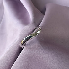 Indlæs billede til gallerivisning 01 - Wavy Ring