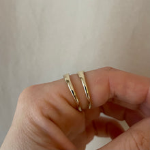 Indlæs billede til gallerivisning 1- UNIKA Chunky Wavy Ring 2  - 8 karat