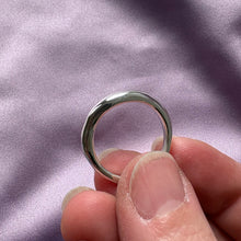 Indlæs billede til gallerivisning 1- UNIKA Chunky Wavy Ring 3