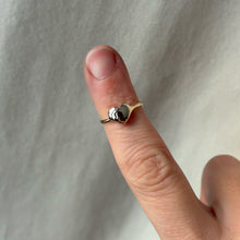 Indlæs billede til gallerivisning UNIKA Heart Ring - Pinky Finger - 14 karat guld