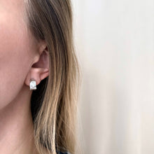 Indlæs billede til gallerivisning 1- Surface Earrings