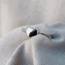 Indlæs billede til gallerivisning UNIKA Heart Ring 4.1