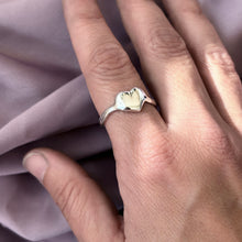 Indlæs billede til gallerivisning UNIKA Chunky Heart Ring 3