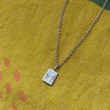 Indlæs billede til gallerivisning 01 - Square Pendant