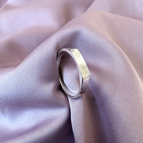 UNIKA Signet Ring - str 50-54