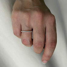 Indlæs billede til gallerivisning 01- Twisted Ring