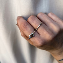 Indlæs billede til gallerivisning UNIKA Heart Ring 4.0