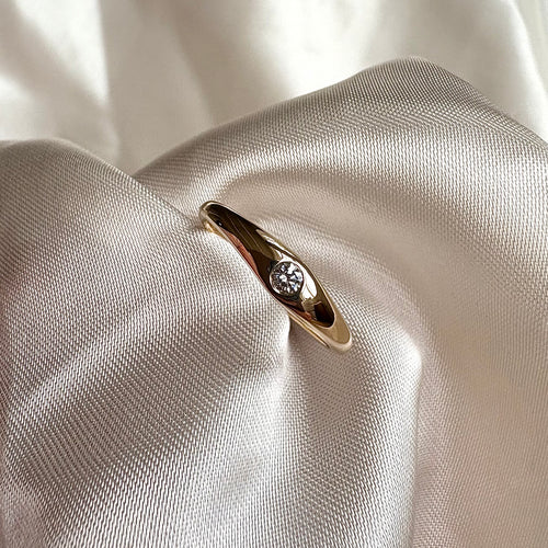Chunky Diamond Ring - 9 karat guld