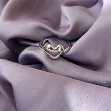 Indlæs billede til gallerivisning UNIKA Chunky Heart Ring 4