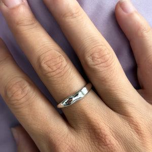 1- UNIKA Chunky Wavy Ring 1