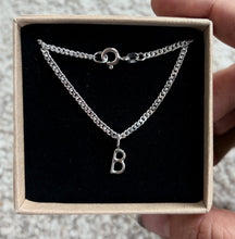 Indlæs billede til gallerivisning 01- Lucky Letter Sølv